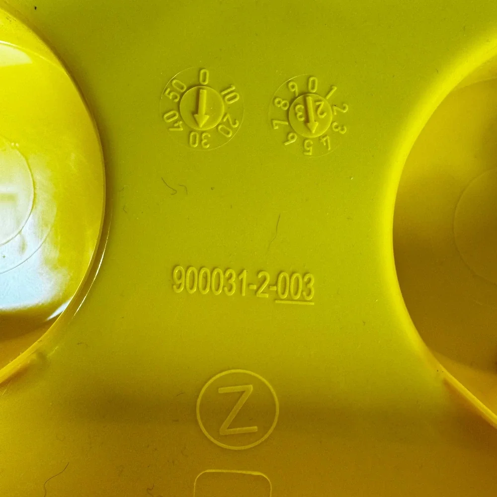 LEGO Brick Storage Box LID ONLY REPLACEMENT PART Yellow 8 Stud 14.5x7.25 2012